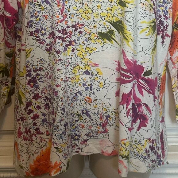 Vintage Chico’s Floral Top - Picture 6 of 16